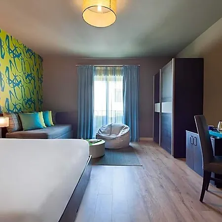 Argento Otel 4*